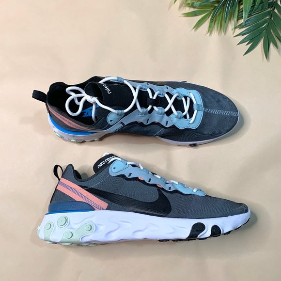 size nike react